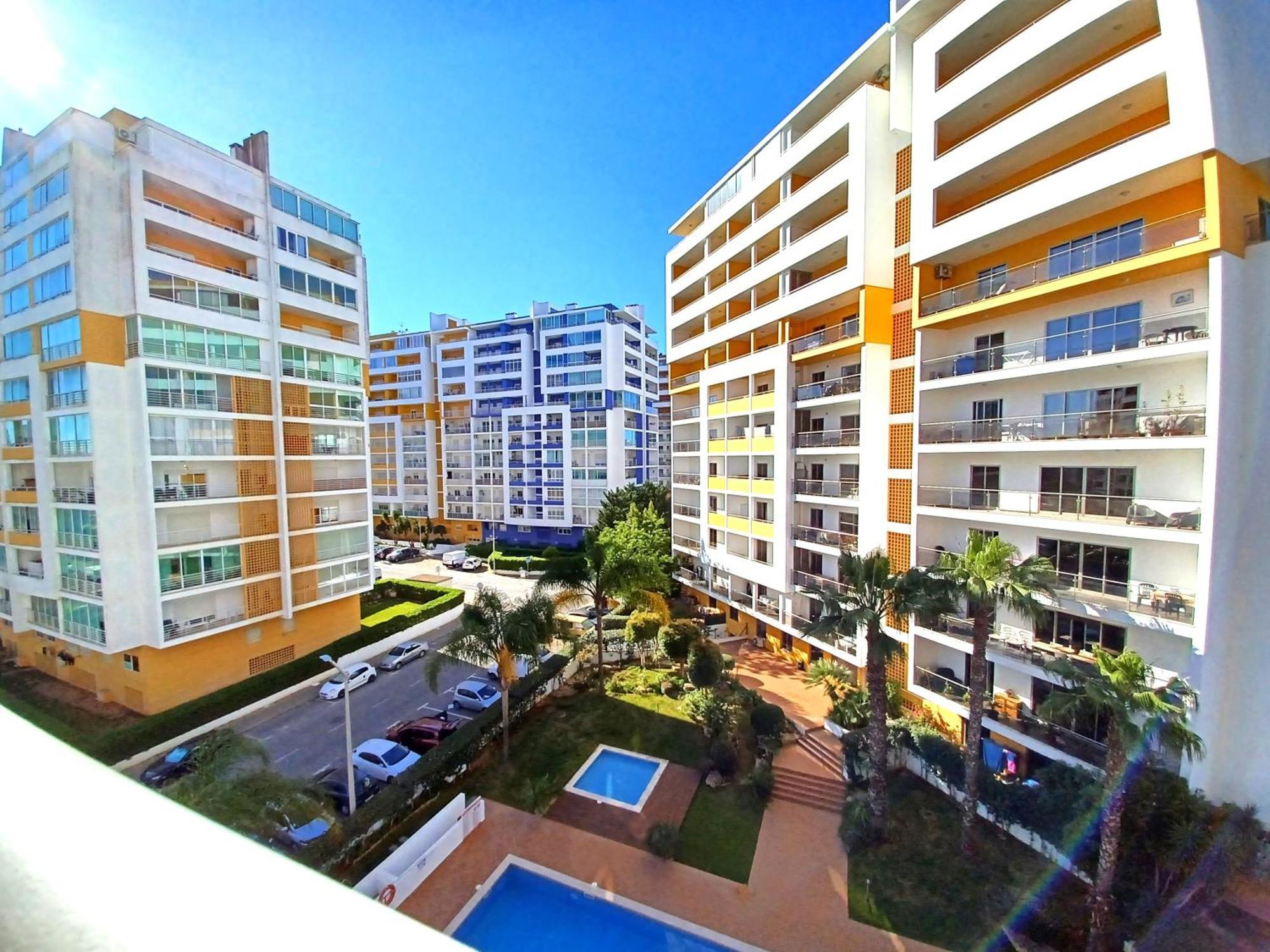 Edificio Lumina Sunshine Beach Apartment Portimão Buitenkant foto